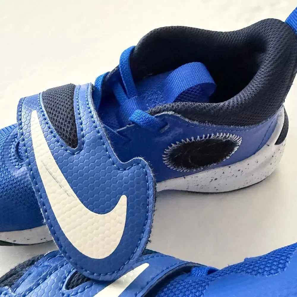Nike | Team Hustle D 11 Basketball Shoes EUC 13c Royal Blue
